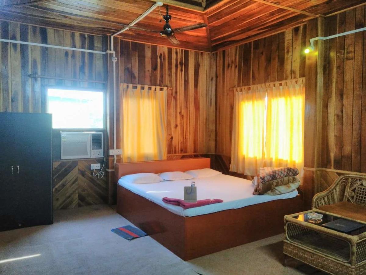 Kadambini Resort Lataguri Kültér fotó